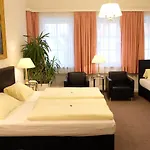 Adler Hotel 3*