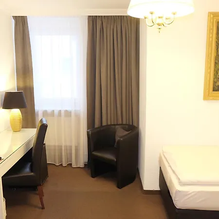 Adler Hotel 3*