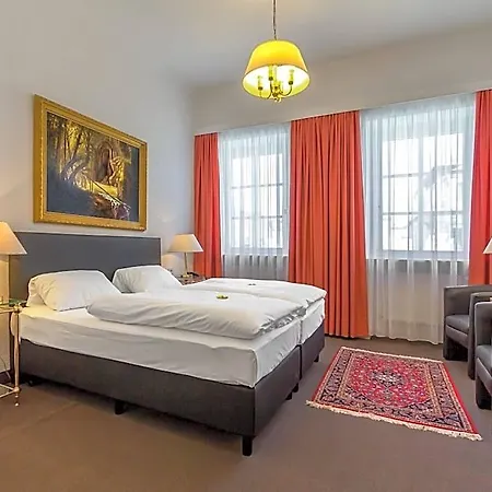 Adler Hotel