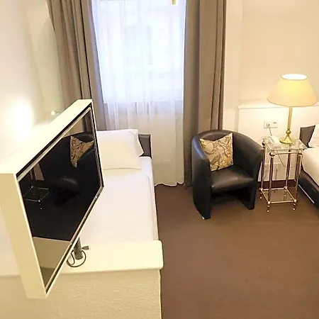 Adler Hotel