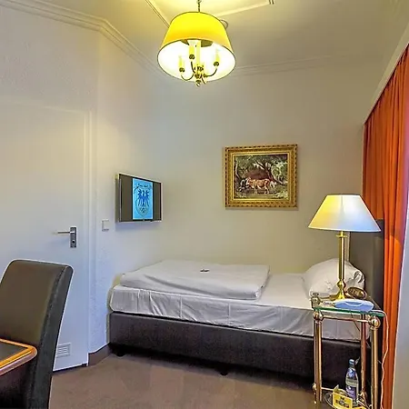 Adler Hotel