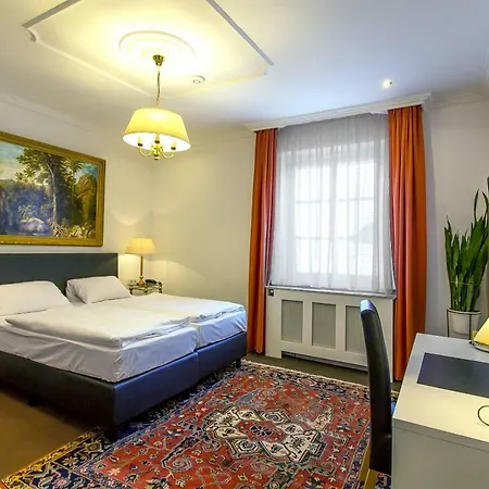 Hotel Adler