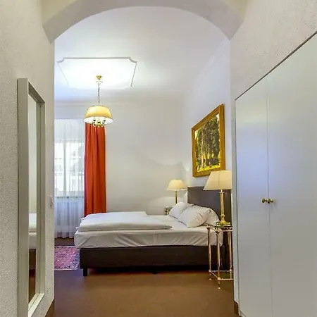 Hotel Adler